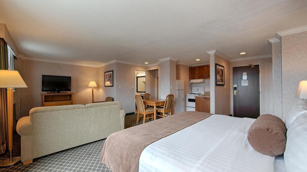 Best Western Plus Carlton Plaza Hotel Виктория Экстерьер фото