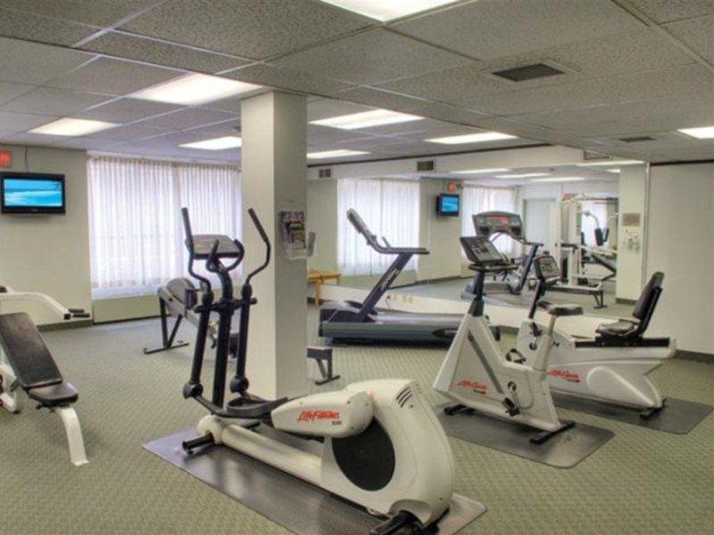 Best Western Plus Carlton Plaza Hotel Виктория Экстерьер фото