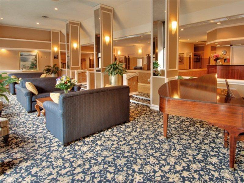 Best Western Plus Carlton Plaza Hotel Виктория Экстерьер фото